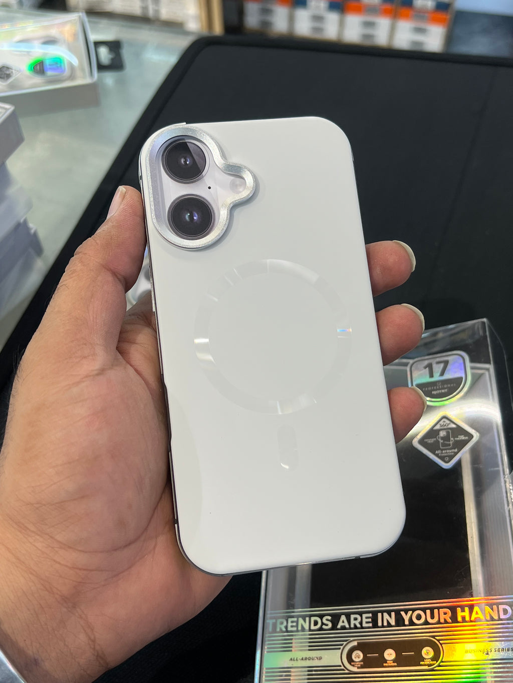Side metal bumper case with white magsafe and soft silicon case for 17