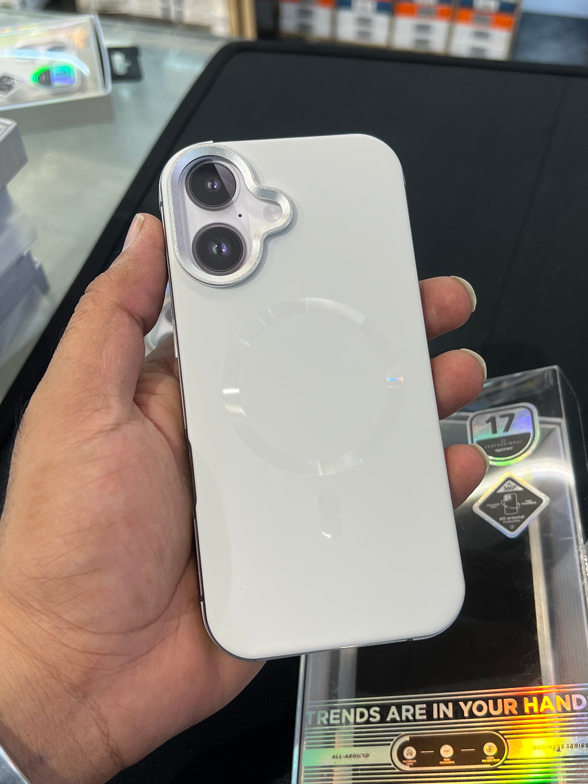 Side metal bumper case with white magsafe and soft silicon case for 17