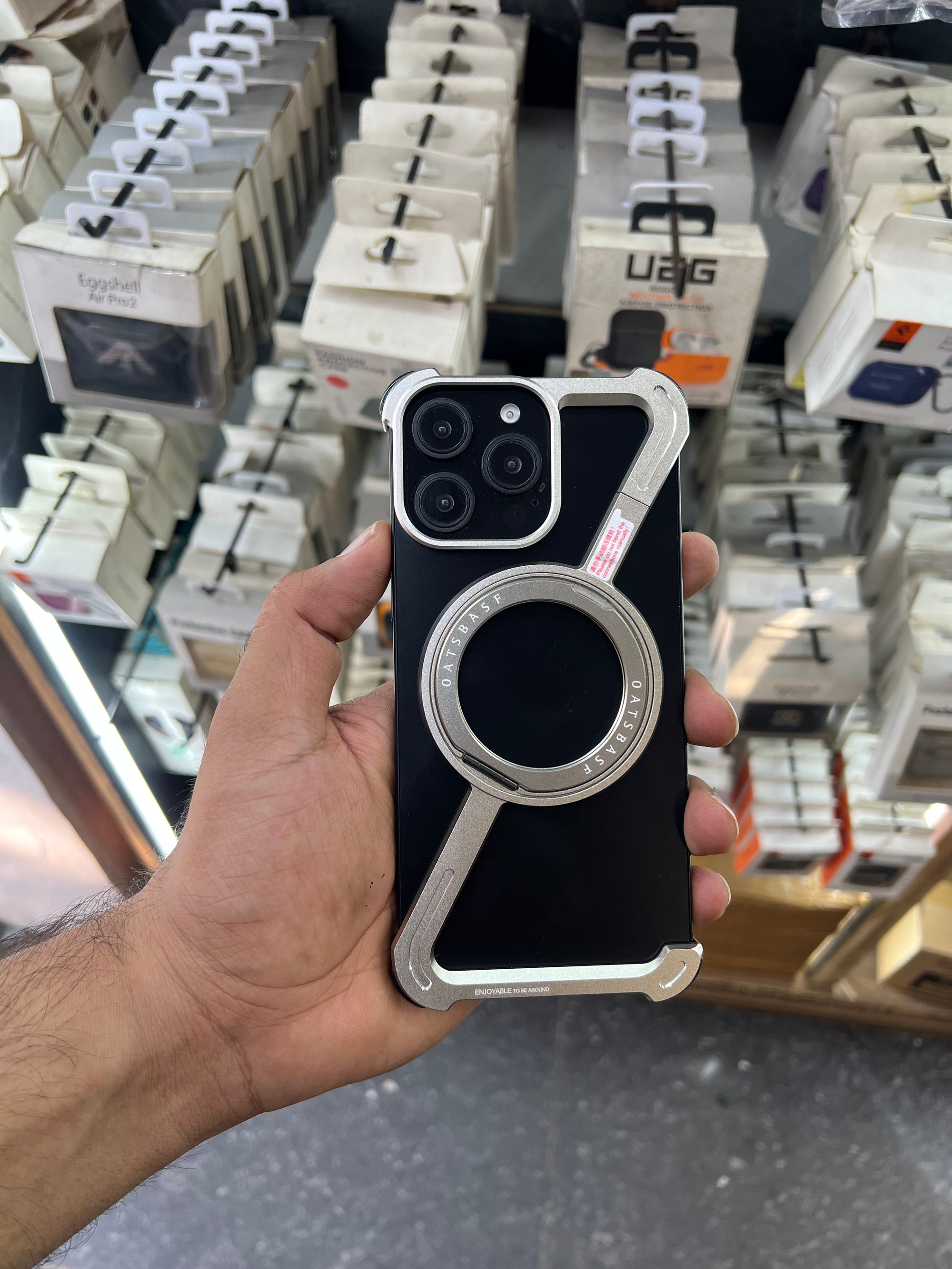 New metal bumper z case i phone 16 pro max