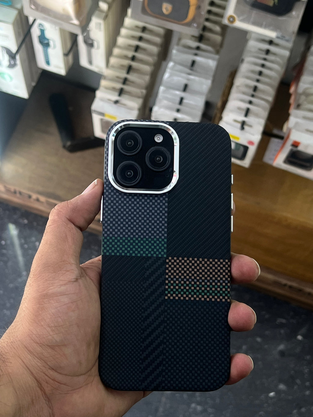 Carbon case i phone 16 pro maxx ultra thin