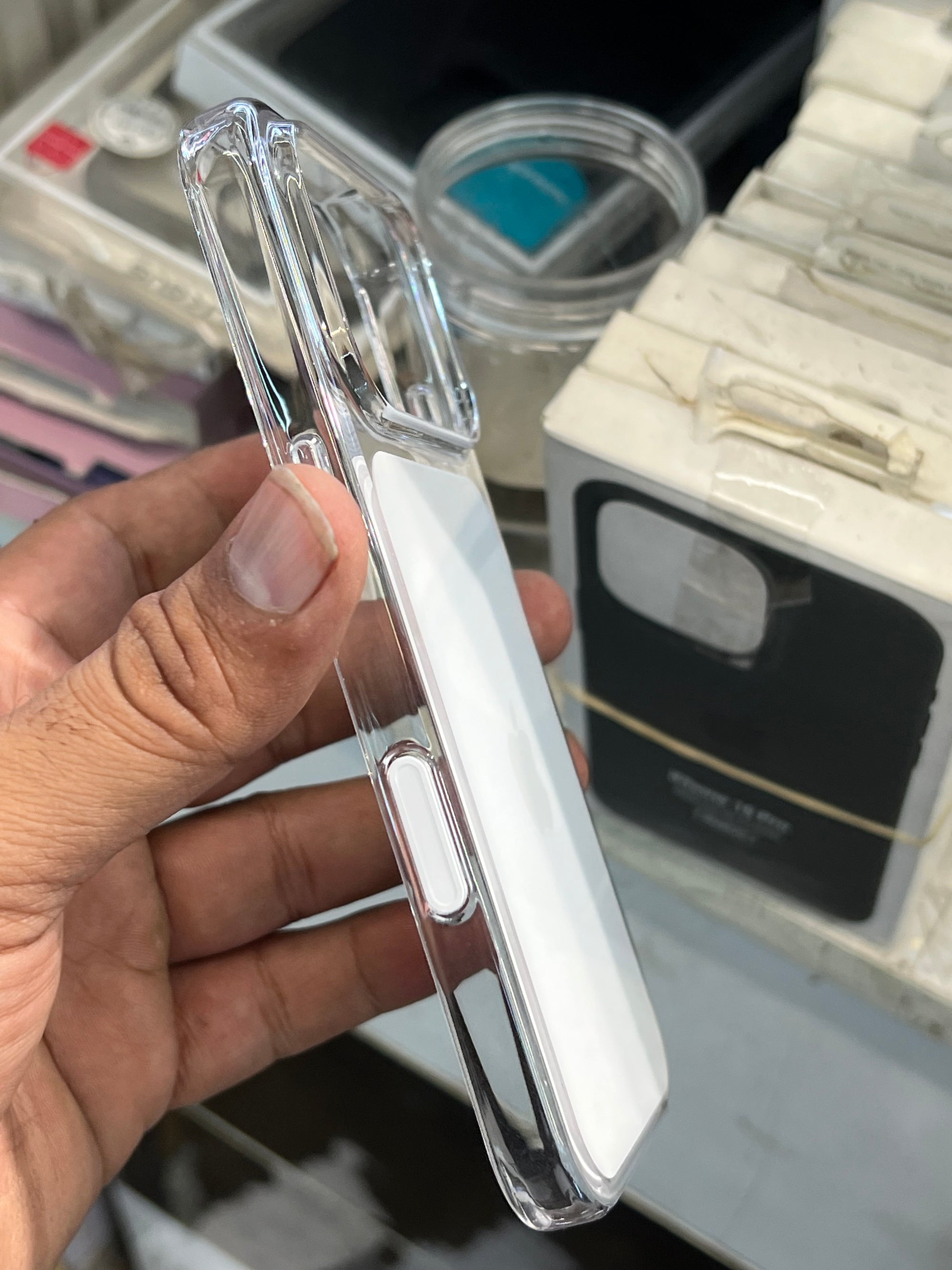 Og case with magsafe camera sensor button 17 pro max