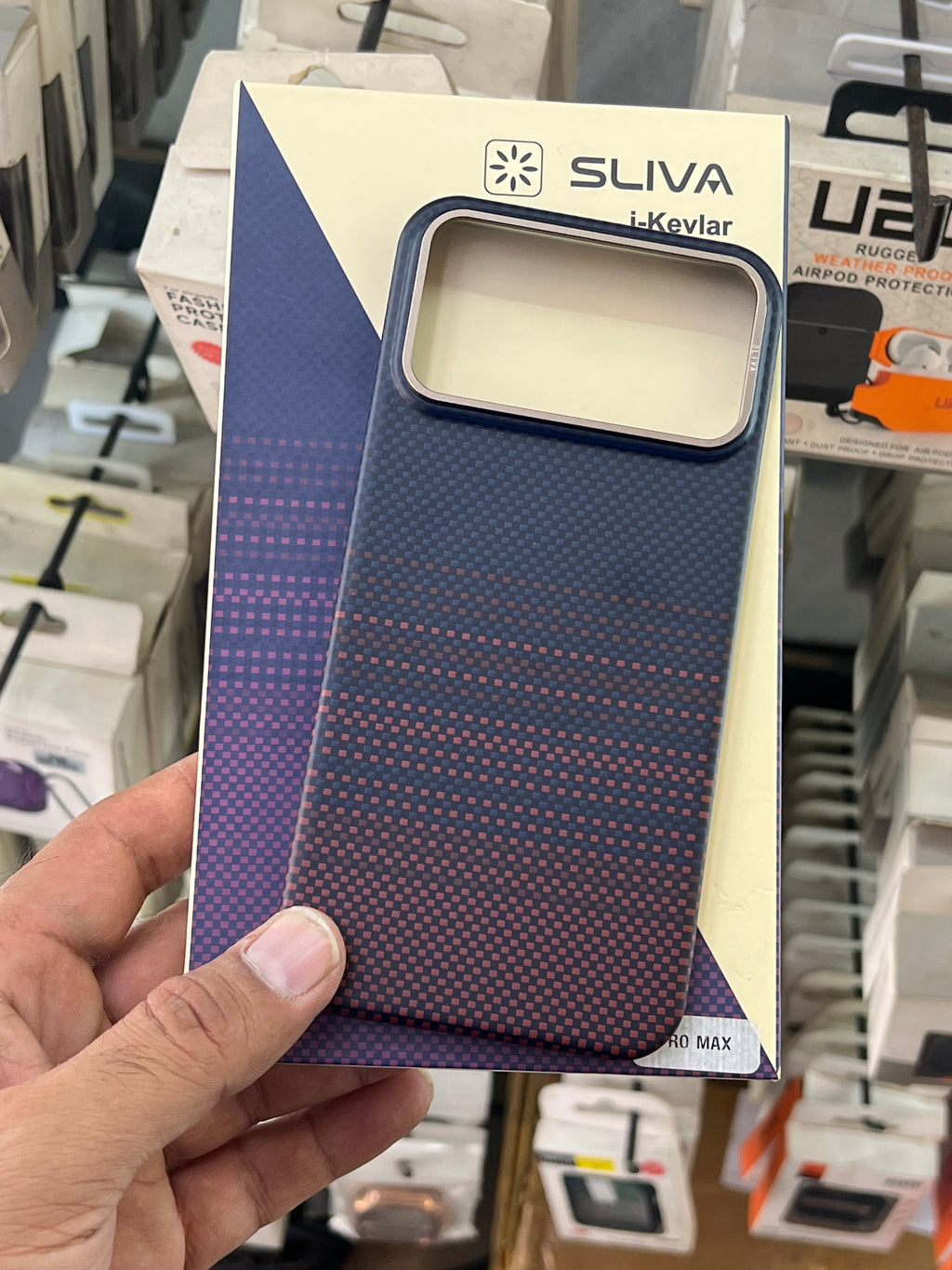 Sliva case i phone 17 pro maxx