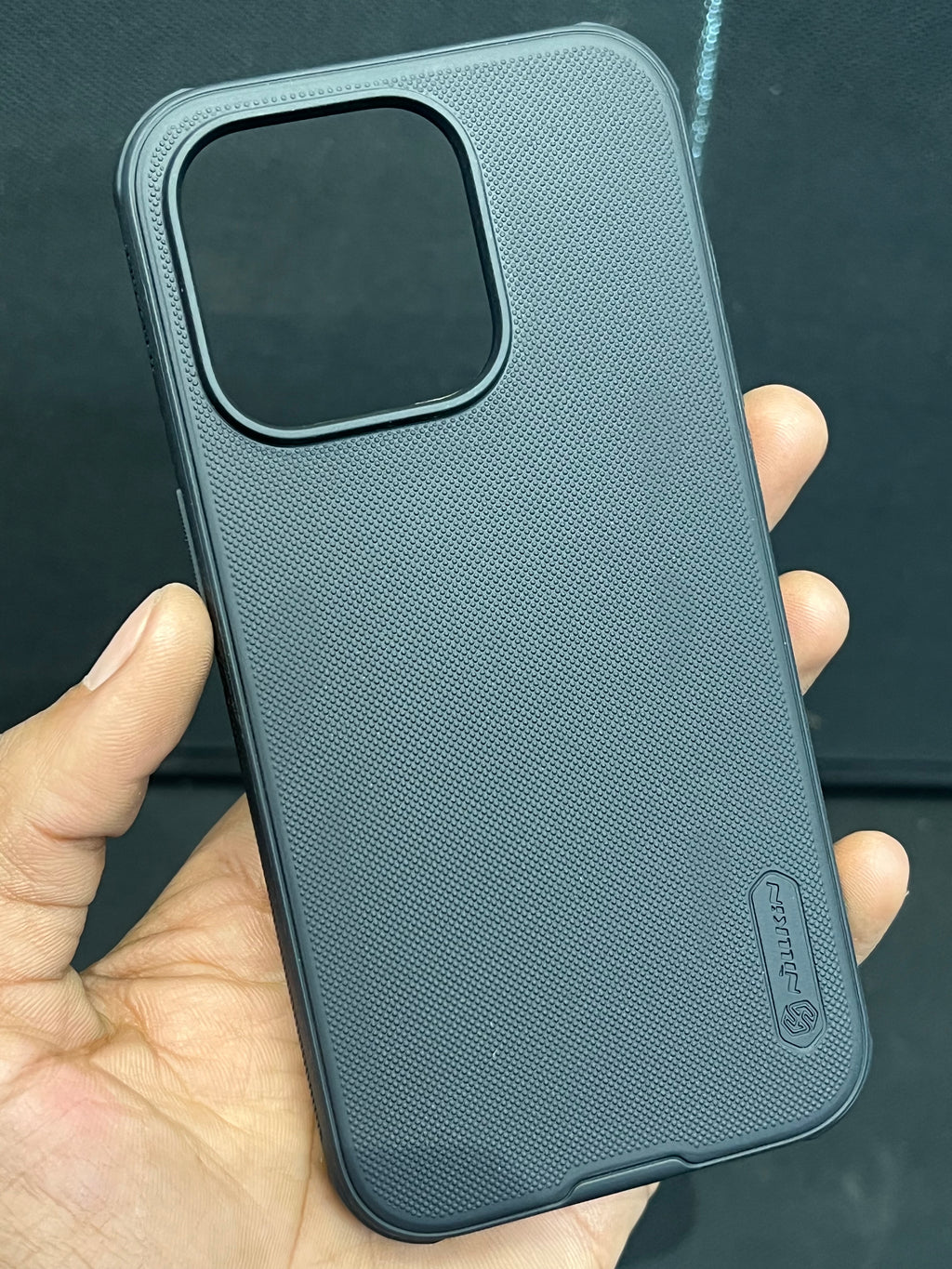 Nilkin rugged armor case with magsafe super frosted case