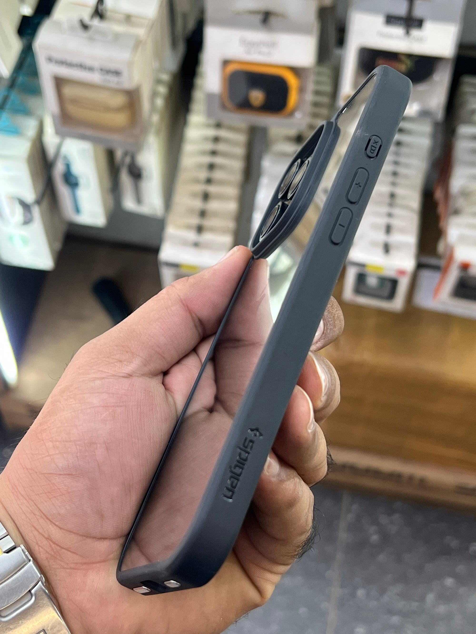 Spizen case smoke case for i phone 16 pro maxx