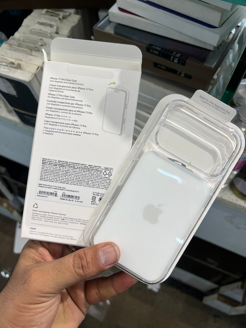 Og case with magsafe camera sensor button 17 pro