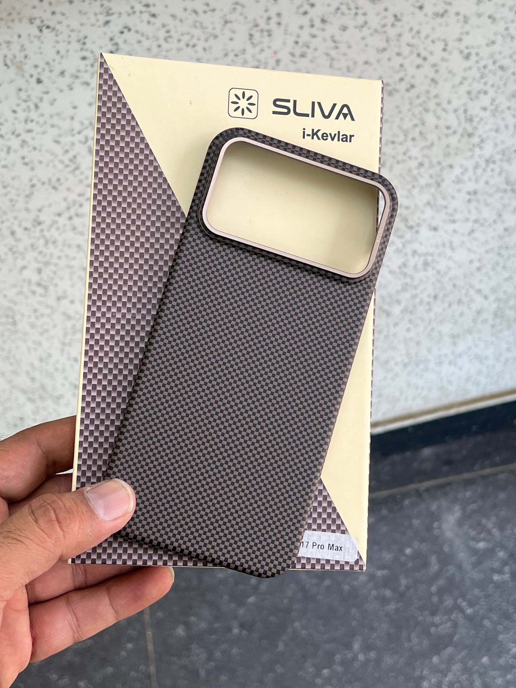 Sliva case i phone 17 pro max