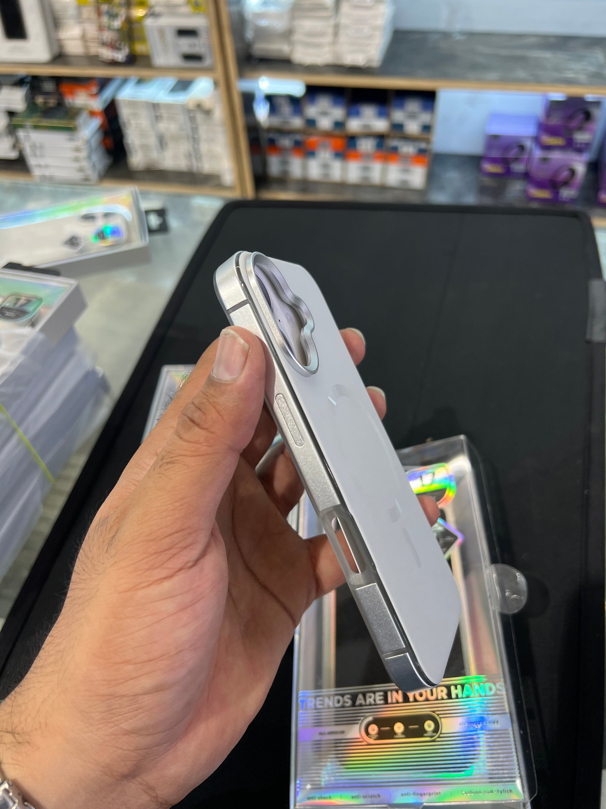 Side metal bumper case with white magsafe and soft silicon case for 17