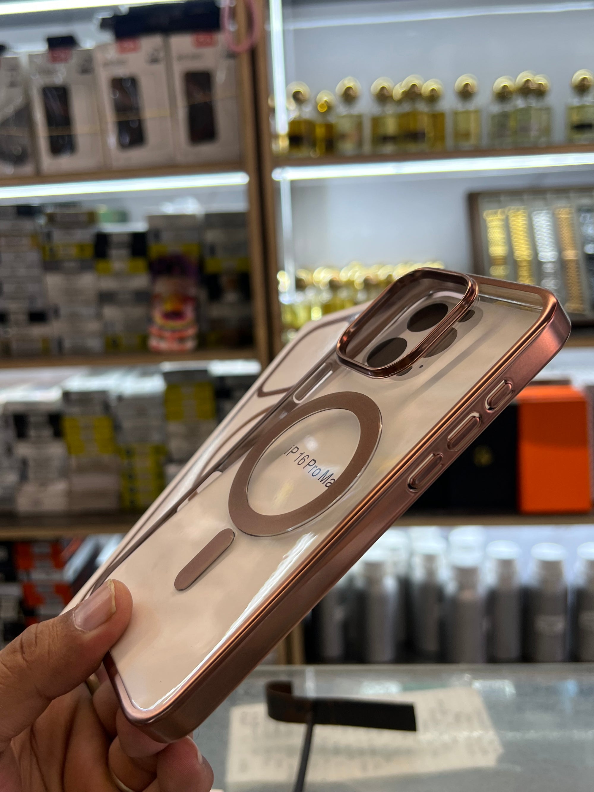 Anti yellow magsafe case i phone 16 pro max