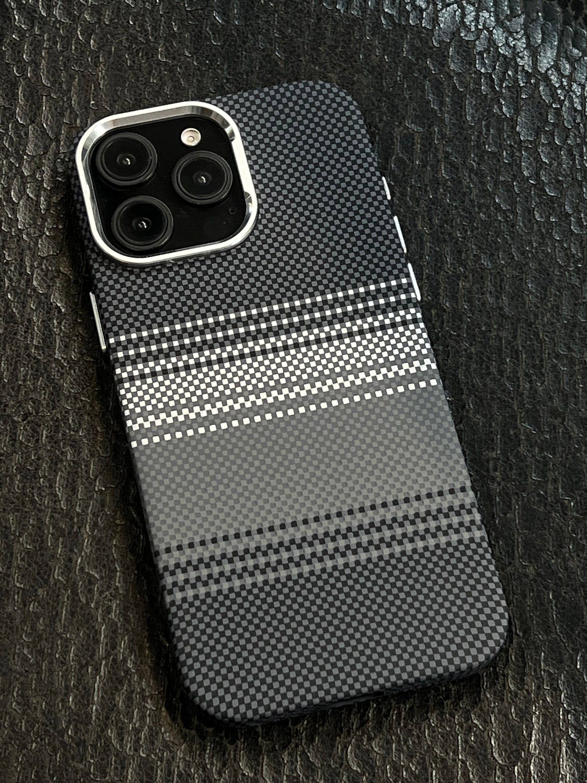 Kevlar case paper back case 16 pro