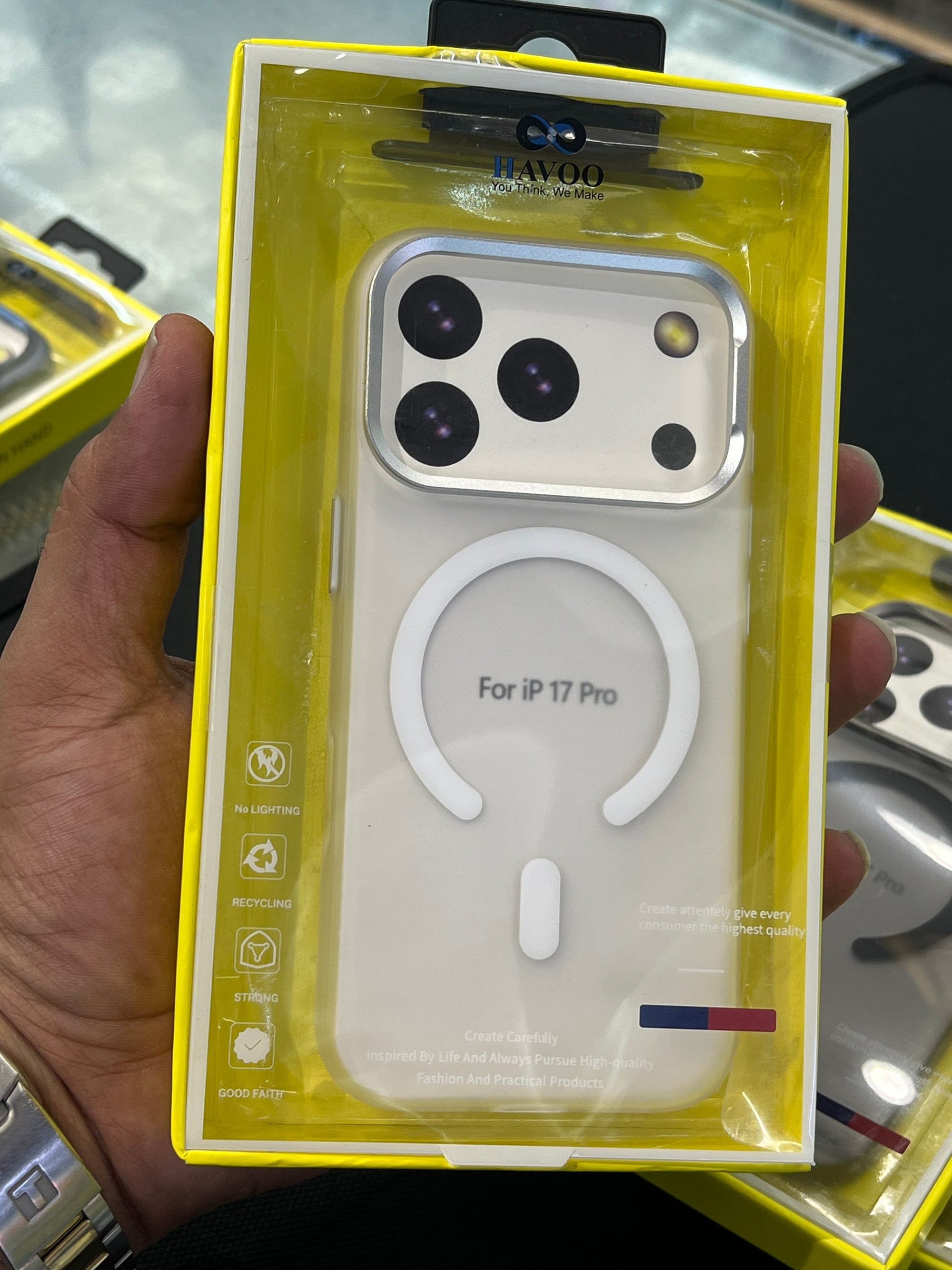 Paper matte white case with canera protection 17 pro maxx