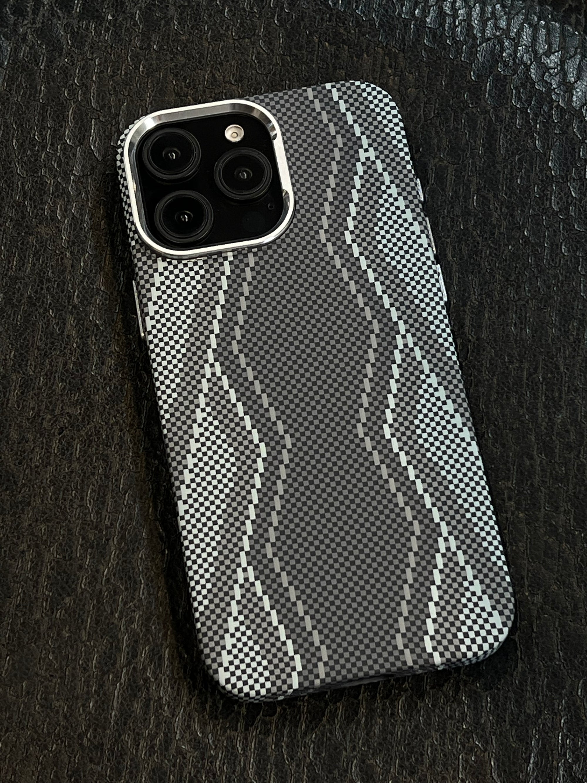 Kevlar case paper back case 16 pro