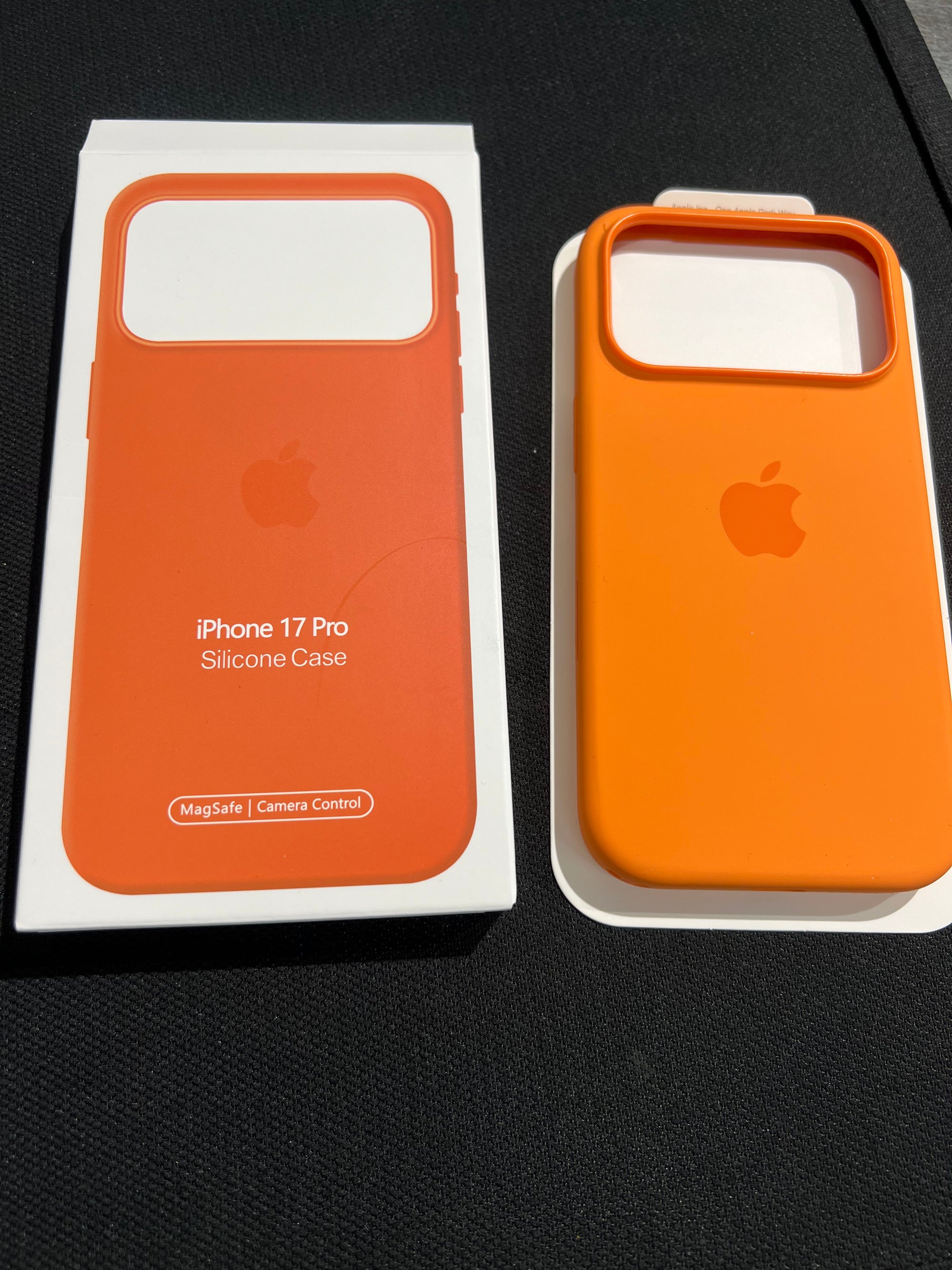I phone 17 pro max original orange silicon case