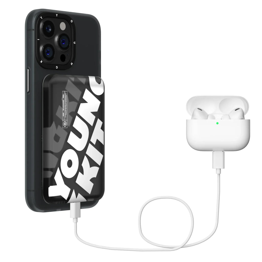 Youngkit Power Bank MagSafe Compatible 15W 5,000 mAh – Black and white