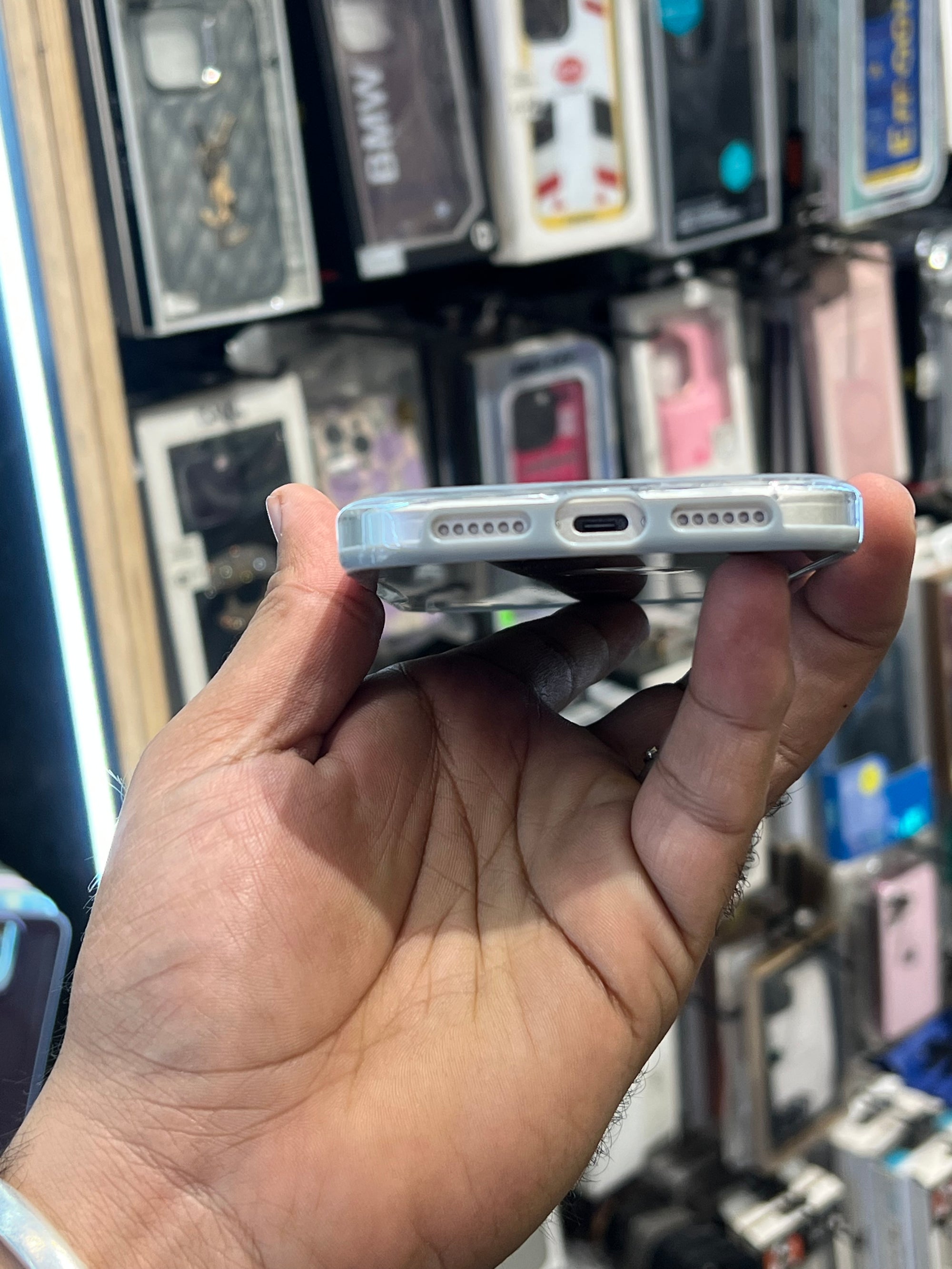 Magsafe shock proof case for i phone 17 pro