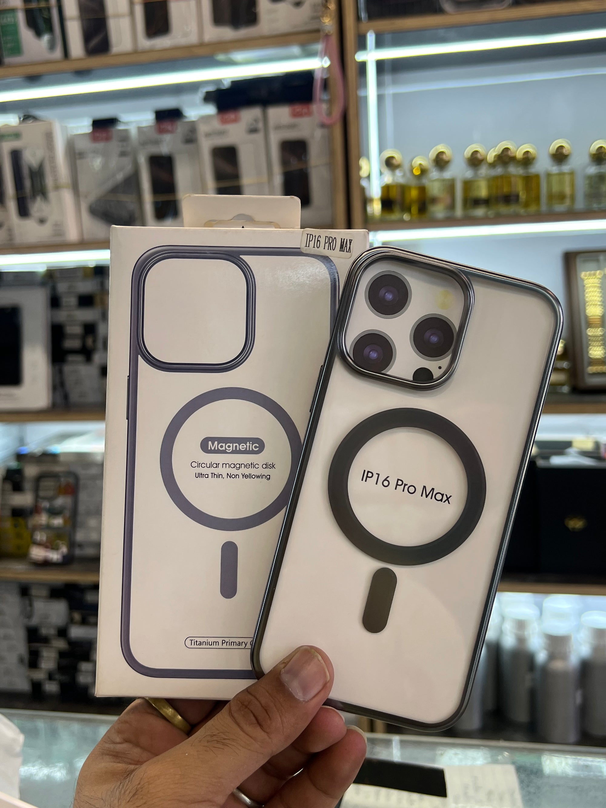 Anti yellow magsafe case i phone 16 pro max