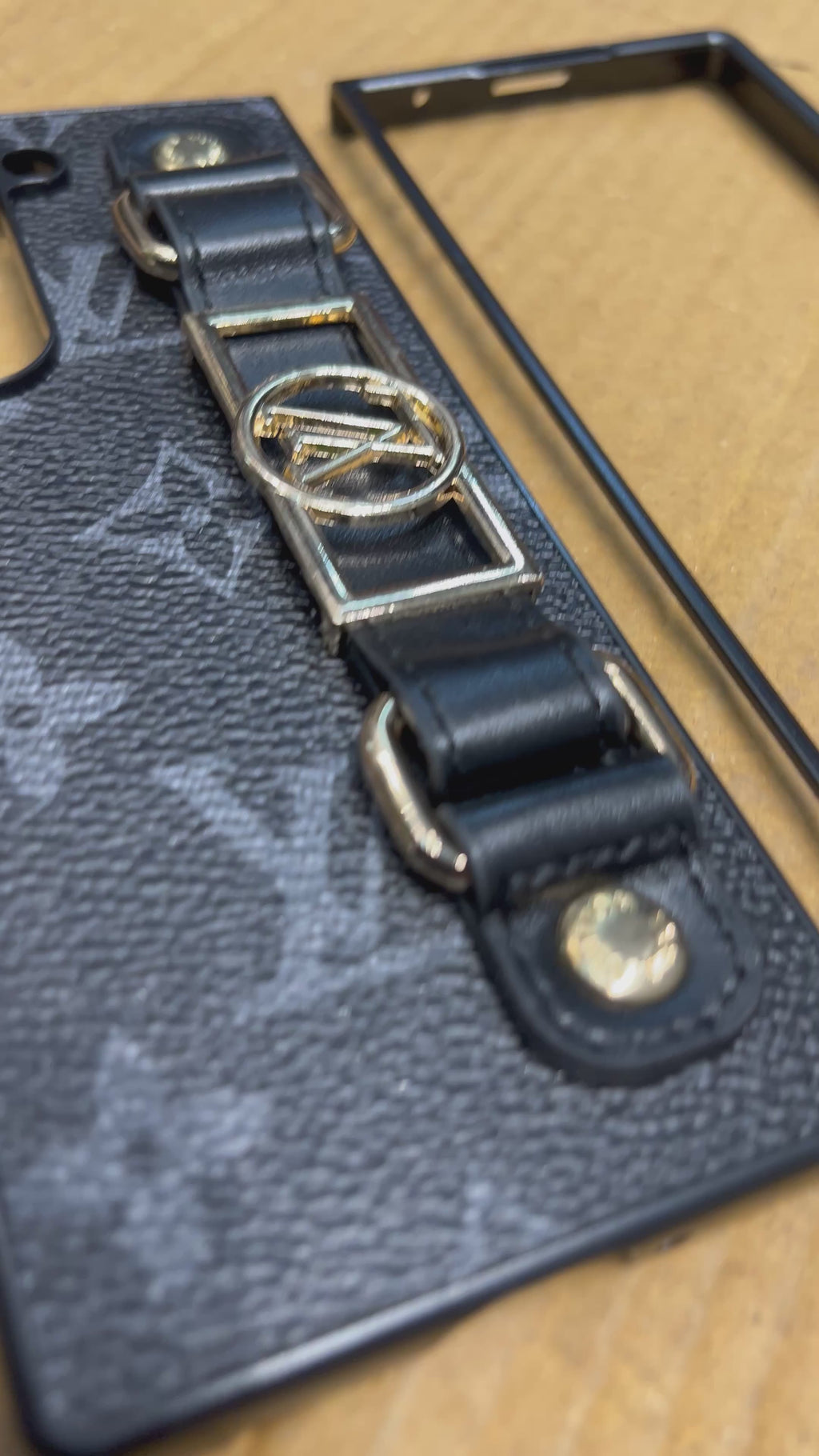 Lv case