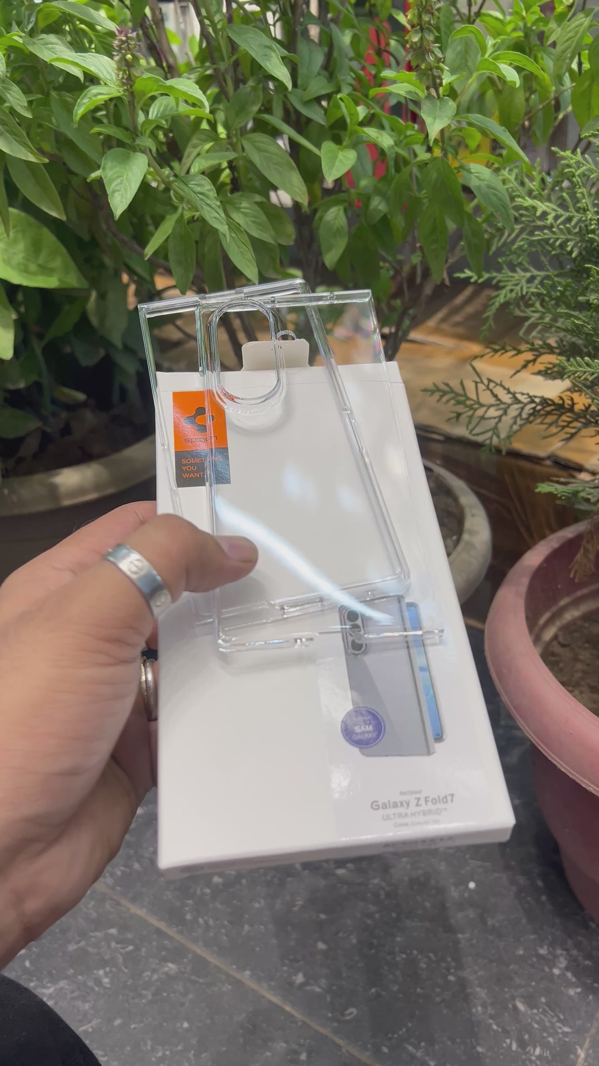 Spyzen case fold 7 clear non yellow material