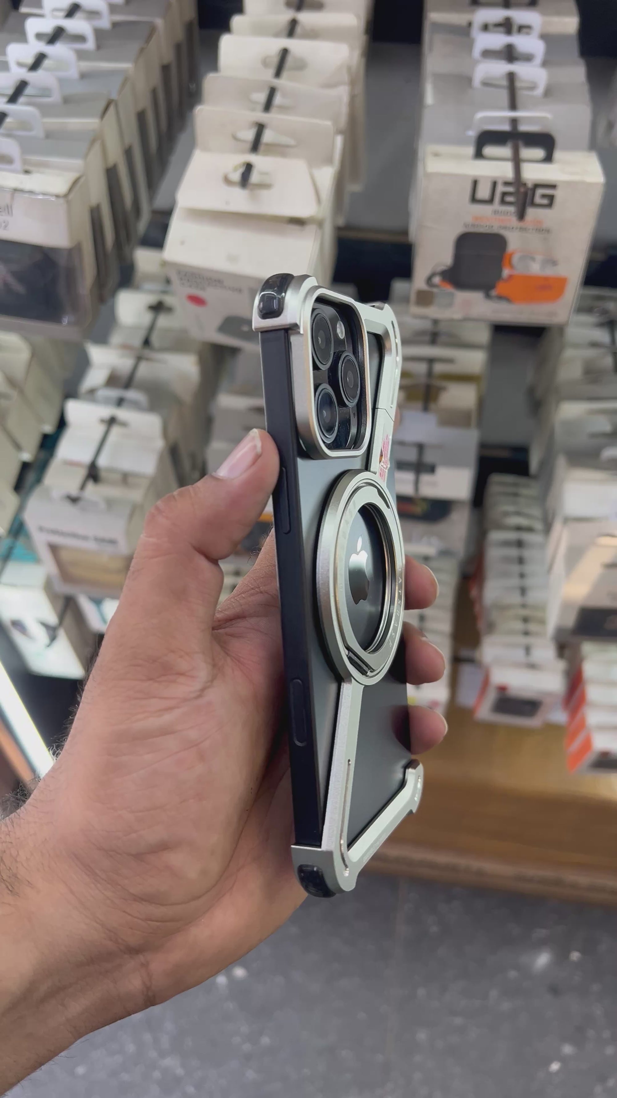 New metal bumper z case i phone 16 pro max