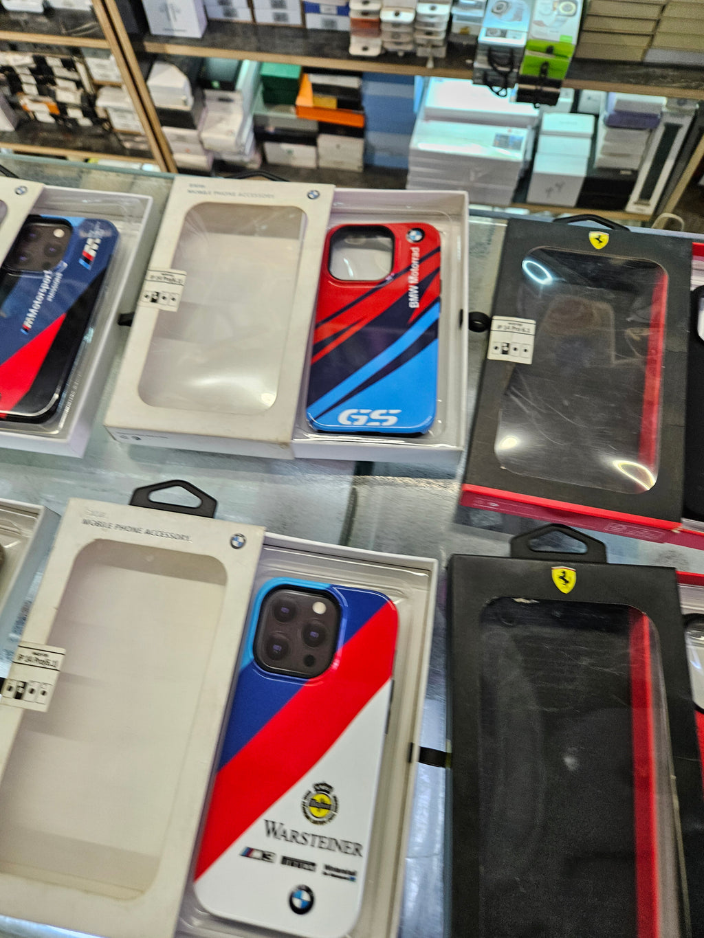 Iphone 14 pro luxury car case